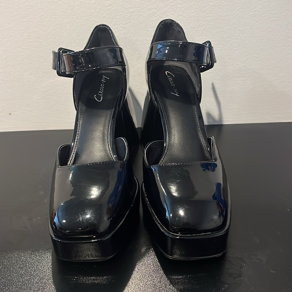 Back platform pumps - Picture 2 of 6
